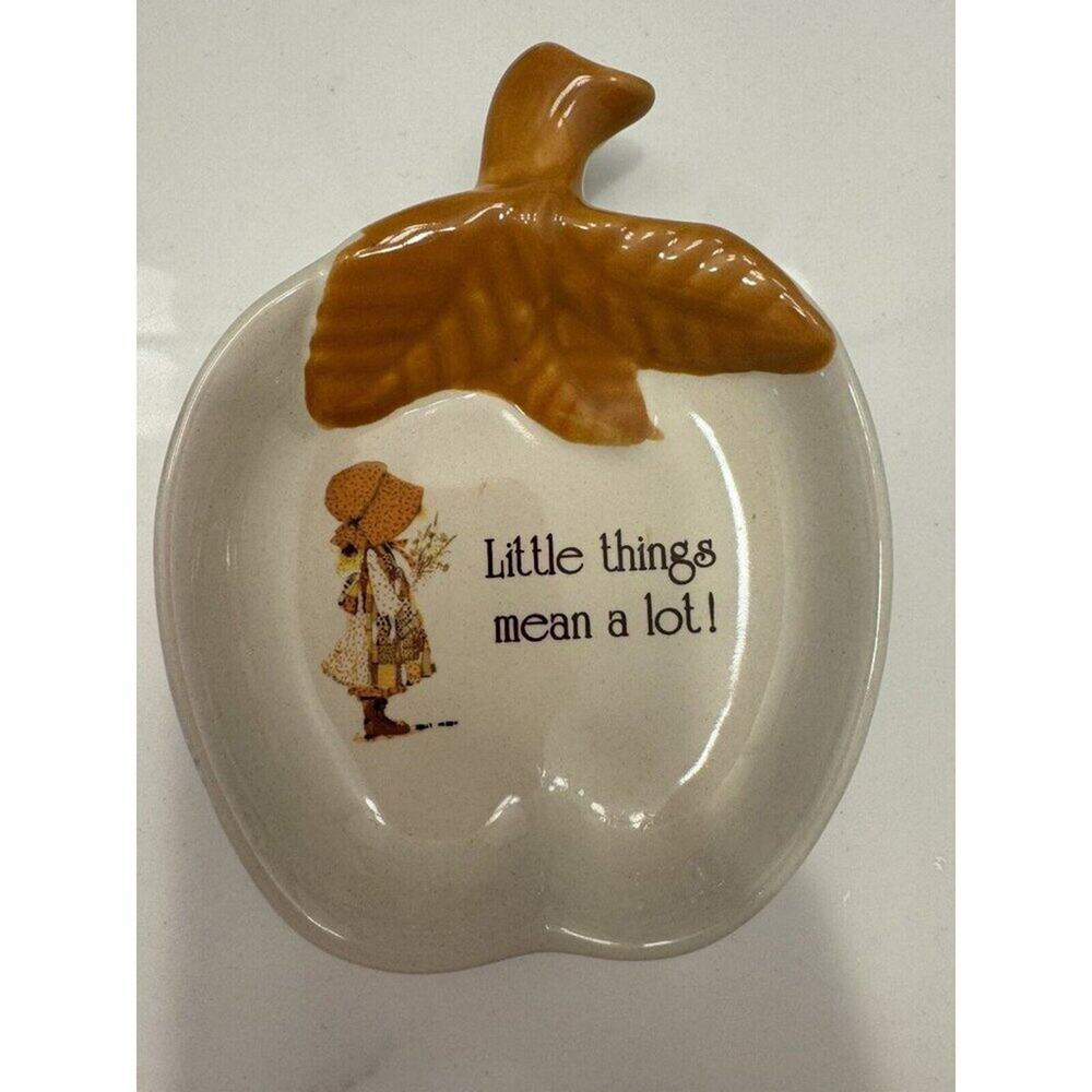 Vintage Holly Hobbie Country Living Stoneware Acorn Trinket Dish